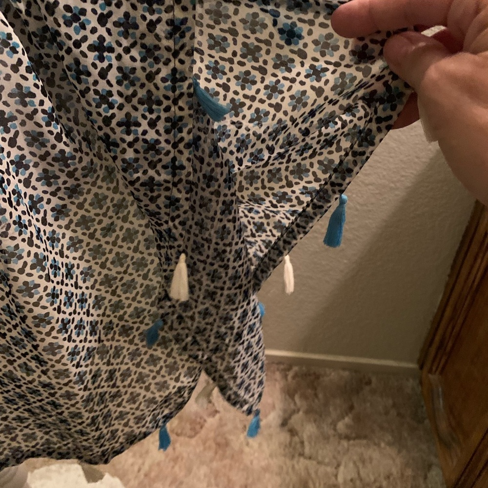 Gorgeous boho beach coverup! - Picture 7 of 11